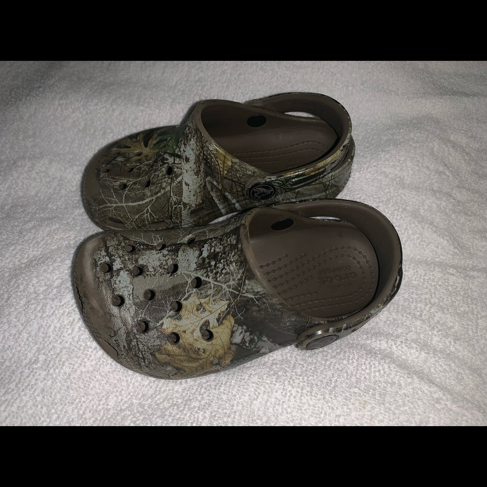 Crocs size 9c toddler
